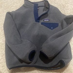 Patagonia boys pullover excellent used condition size 5-6
